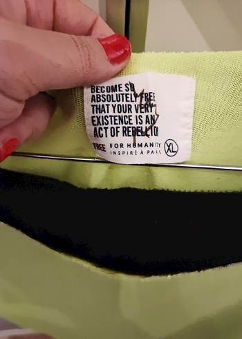 Freesure Kadın ince triko Kolsuz neon sarı bluz