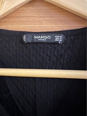 Mango Mango siyah triko kazak