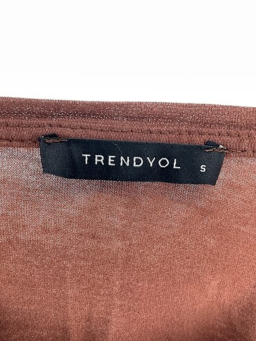 s Beden kahverengi Renk Trendyol & Milla T-shirt %70 İndirimli.
