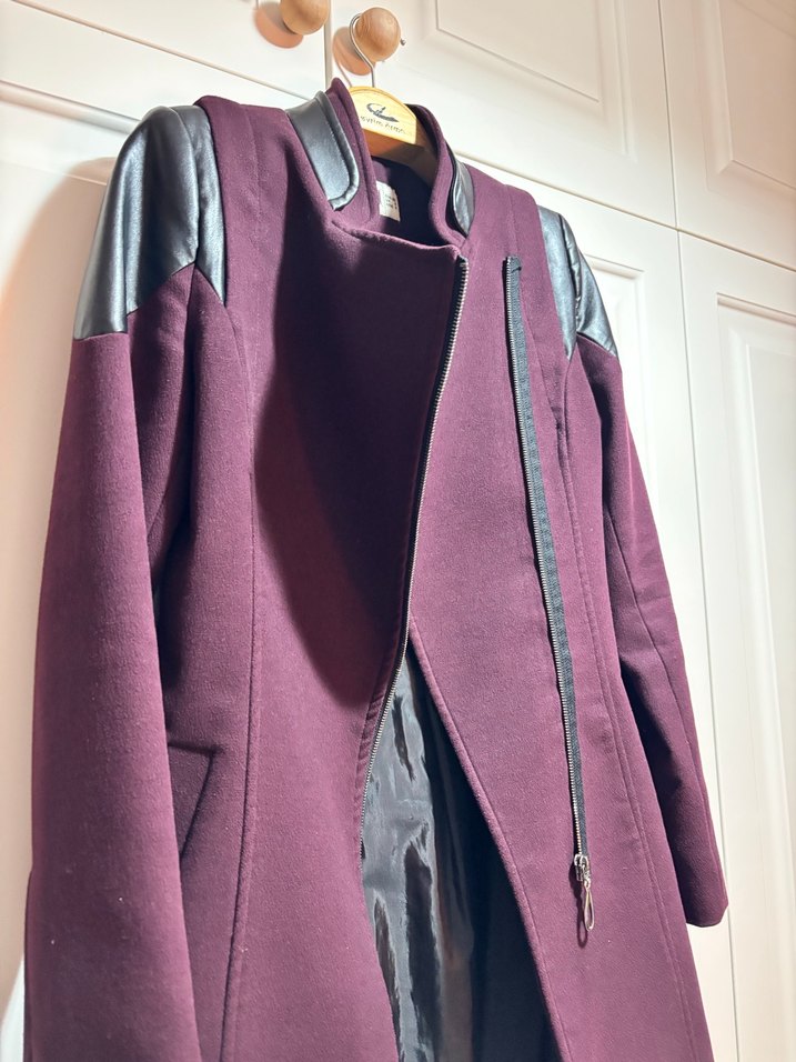 Bordo Deri Detaylı Midi Kaban - Görsel 2