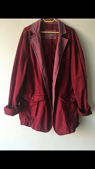 Kırmızı ceket