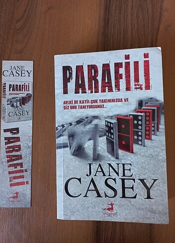 Parafili- Jane Casey- olimpos yayınları 