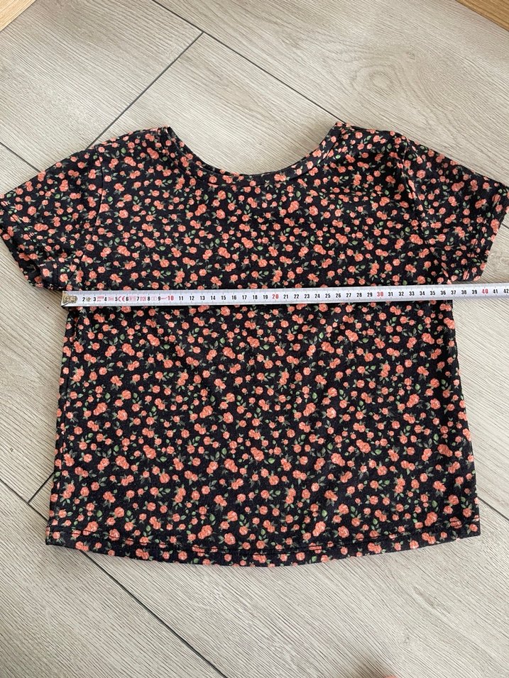 Çiçek Desenli Kısa Kollu Hamile Tişörtü - Görsel 3