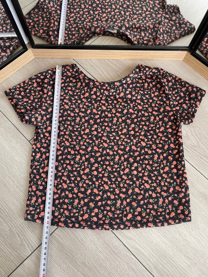 Çiçek Desenli Kısa Kollu Hamile Tişörtü - Görsel 2