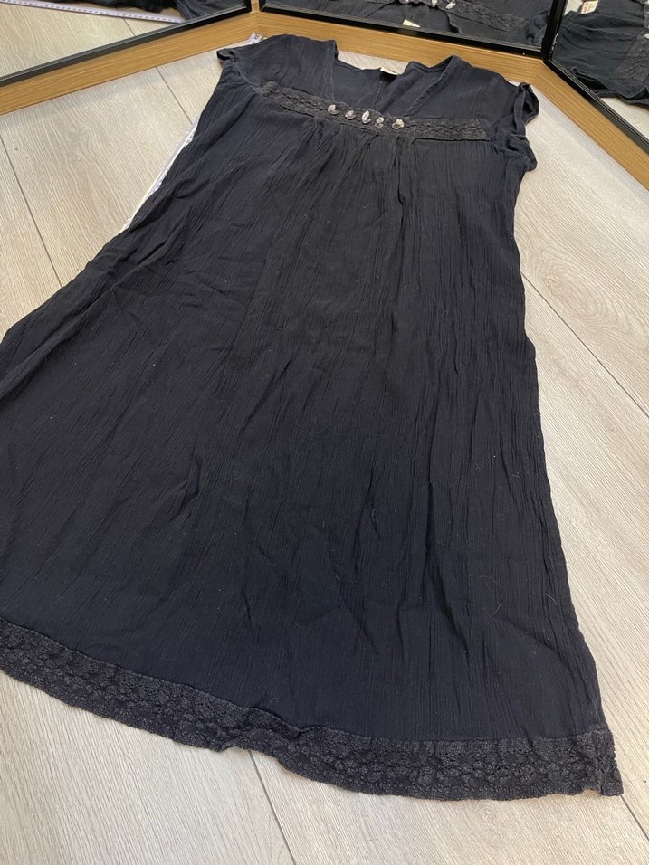 Siyah Keten Elbise - Görsel 3