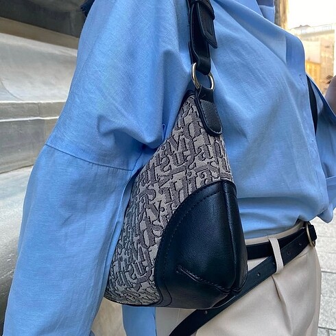 Stradivarius Çanta