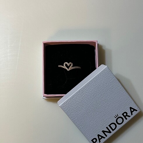 Pandora Kalpli Dilek Yüzük