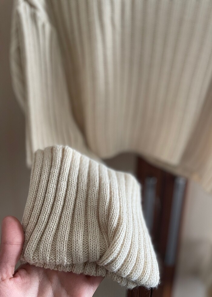 Kısa boğazlı kazak - Görsel 4