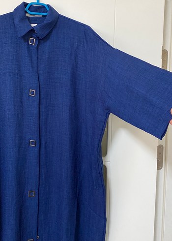 Diğer Fulla moda markalı Düğmeli Mavi Uzun Keten Kadın Gömlek/ Kap