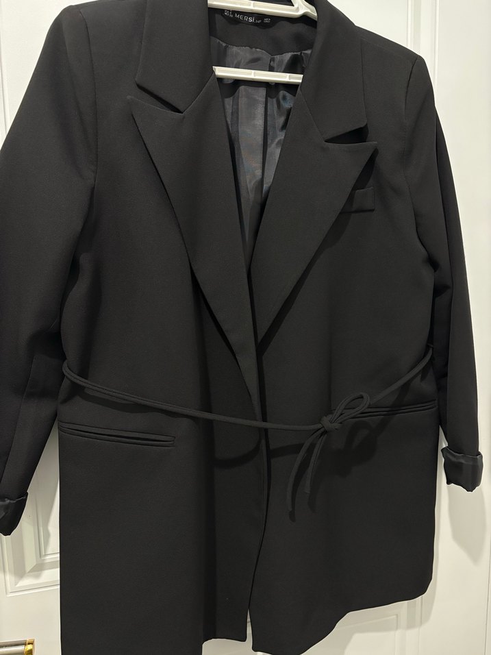 Düğmeli Siyah Midi Kadın Blazer Ceket - Görsel 5