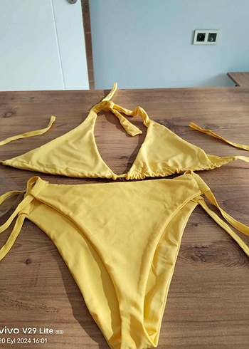 Diğer Sarı Kadın Bikini takımı