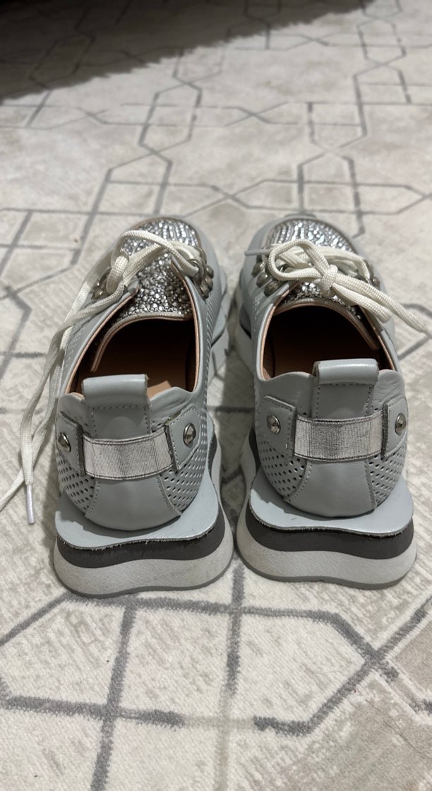 Gri Payetli Dolgu Topuklu Spor Ayakkabı - Görsel 4