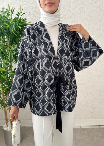 Gri Kuşaklı Kısa Kimono