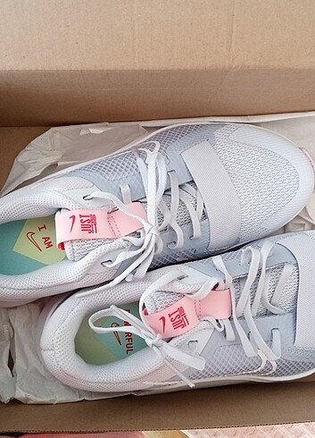 Nike Nike Bayan Spor Ayakkabi