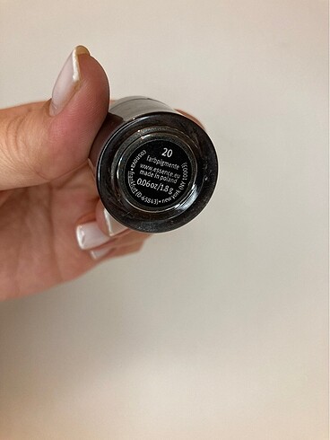 Beden Renk Essence pigment ve artdeco far