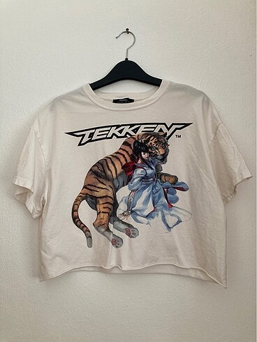 Bershka crop tshirt
