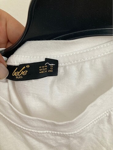 s Beden beyaz Renk Kolsuz crop tshirt