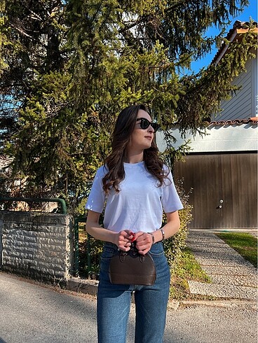 c*s beyaz t-shirt