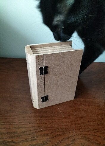  Beden kahverengi Renk Kitap görünümlü takı kutusu