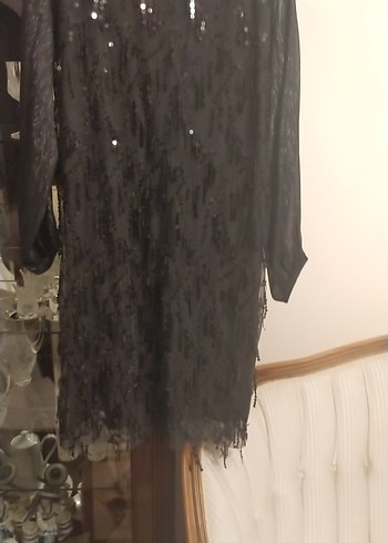 Siyah Nakışlı Midi Uzun Kollu Elbise - Görsel 4