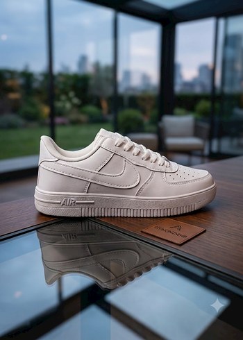 Nike Air Force 1 Beyaz Sneaker