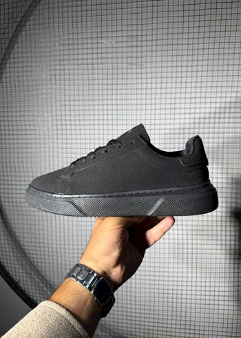 Zara Siyah Minimal Sneaker