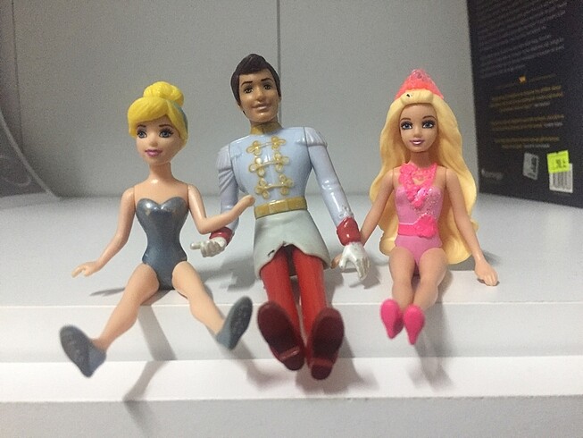 Barbie ken sindirella figür