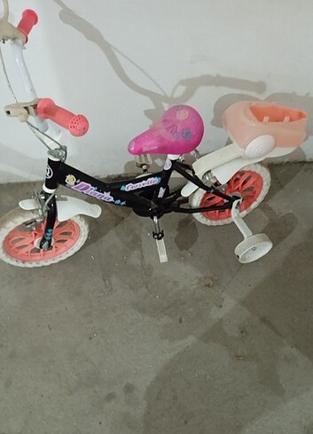 Kız bisikleti 