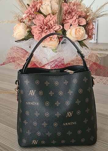 Armine Kol Cantası