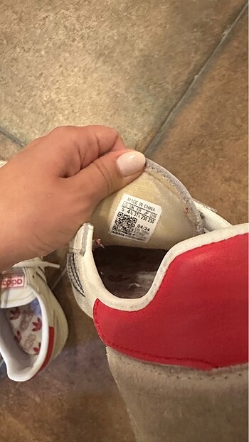 Vakkorama Vakko Adidas Az kullanıldı