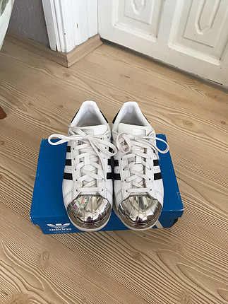38 Beden beyaz Renk Metal burun adidas süperstar