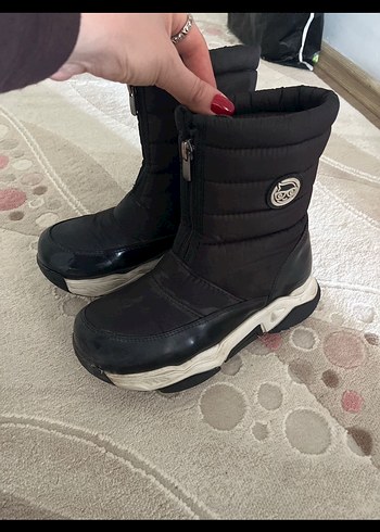 Diğer Erkek Cocuk Kar Botu