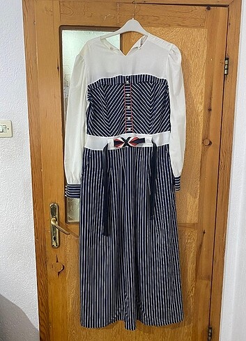 44 Beden çeşitli Renk UZUN ELBISE
