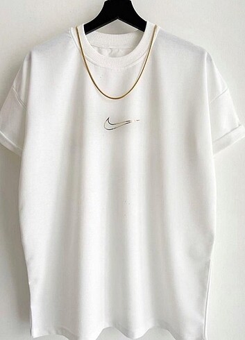 Nike Nike baskılı oversize Tişört 