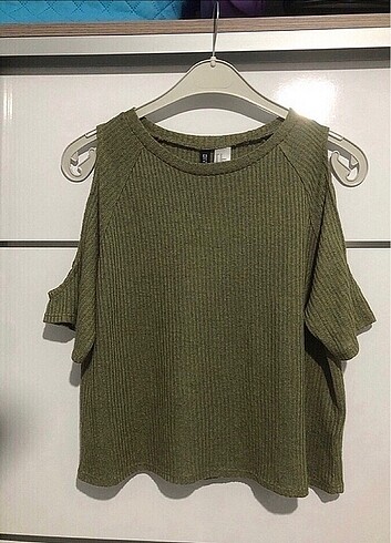H&M Kol detay bluz