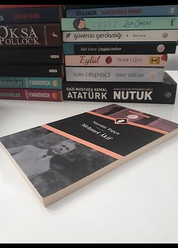  Mehmet Akif 