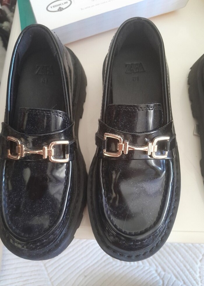 Zara cocuk ayajkabisi - Görsel 3