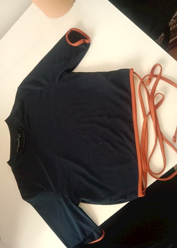 trendyolmillla belden ip detaylı bluz - Görsel 2