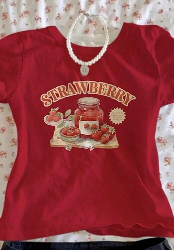 Kırmızı Y2K punk strawberry crop