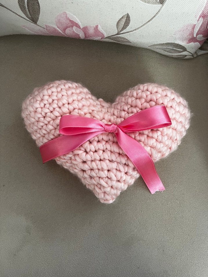 Sevgililer Günü Hediyesi Pembe Kalpli Pinterest Yastık - Görsel 4
