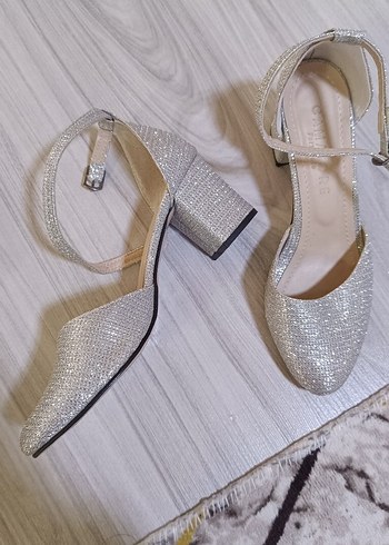 Topuklu Ayakkabı - Görsel 2