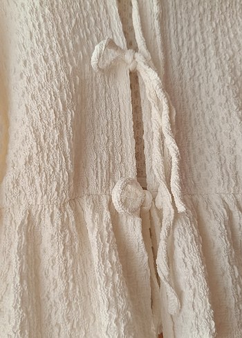 Bağcıklı bluz Hadise - Görsel 6