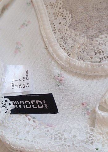 Beyaz Çiçek Desenli Elbise - Görsel 3