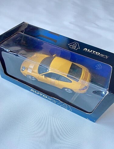  /18 AUTOART PORCHE 911 COUPE FACELİFTDİECAST ARABA