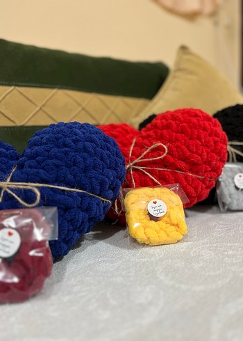 Puffy Kalpli yastık - Görsel 2