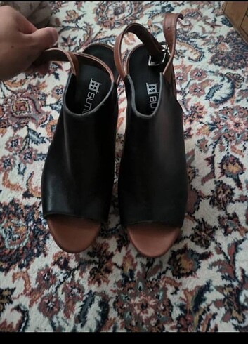 39 Beden siyah Renk Butigo topuklu ayakkabi