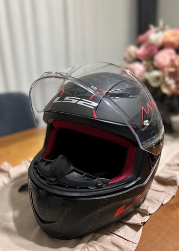 LS2 Siyah Baskılı Motosiklet Kaskı - Görsel 2