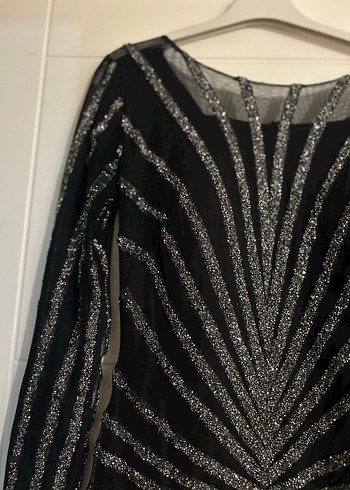 Uzun Kollu Siyah Pilili V Yaka Abiye Elbise - Görsel 2