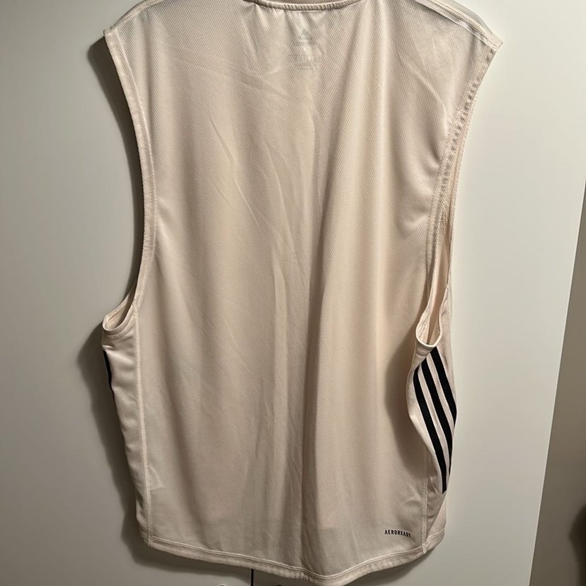 Adidas Erkek Krem Kolsuz Spor Tişört - Görsel 3