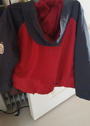 4 Yaş Beden Koyu Kırmızı Fermuarlı Erkek Çocuk Yağmurluk